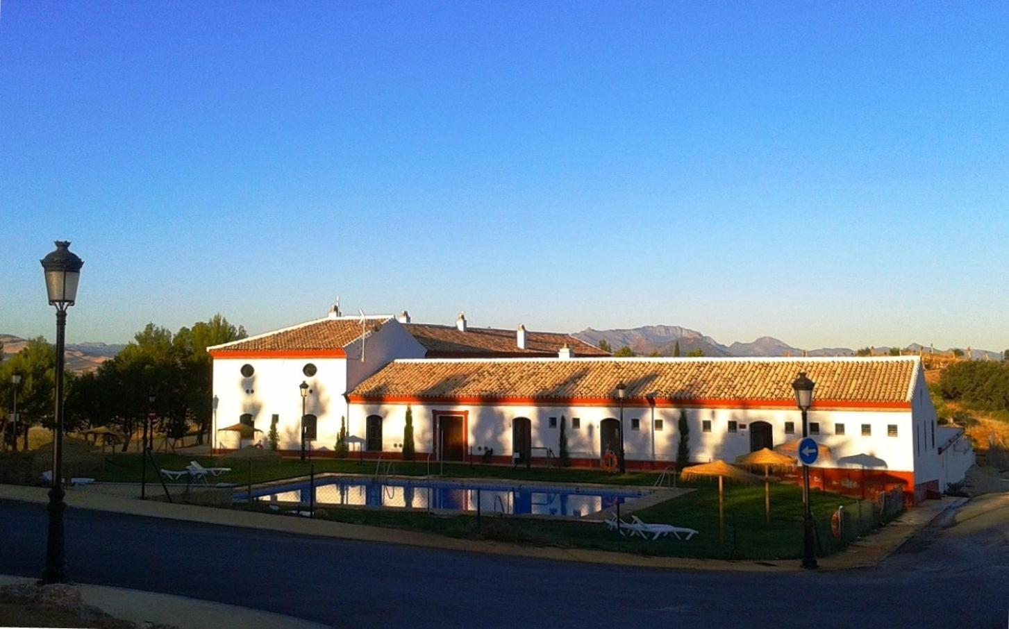 Готель Complejo Pueblo Blanco Ольвера Екстер'єр фото